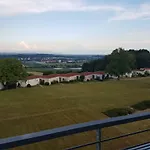 Kiba Panorama 73 Seeblick & Hallenbad