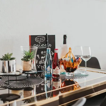 Kiba Panorama 73 Seeblick & Hallenbad Appartement *